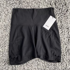 GYMSHARK LEGACY FITNESS SHORTS NWT
